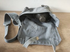 veldfles met leger tas (3)